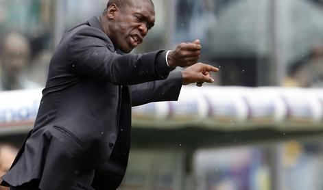 Seedorf ostal brez službe v Kamerunu