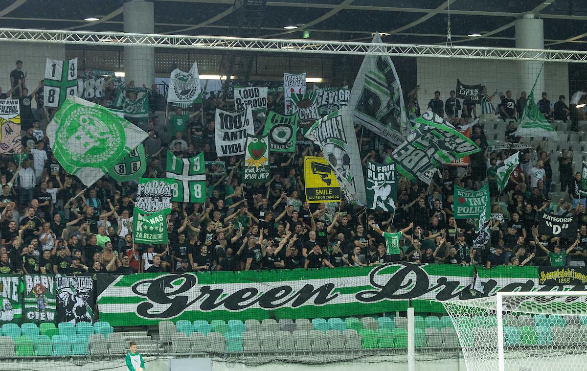 NK Olimpija : Ludogorec Green Dragons | Olimpija vstopa v predzadnji večni derbi sezone s sedmimi točkami prednosti pred Mariborom. Zmaji bi z zmago znižali zaostanek za vodilnim Celjem na –9 in zadržati teoretične možnosti za ubranitev naslova. | Foto Vid Ponikvar/Sportida