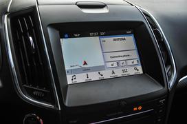 Renault grand scenic in ford s-max