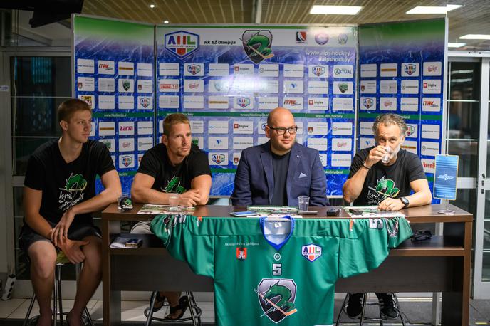 HK SŽ Olimpija | Pri Olimpiji so si za cilj zadali naslov državnega in pokalnega prvaka ter polfinale Alpske lige. | Foto Nebojša Tejič/STA