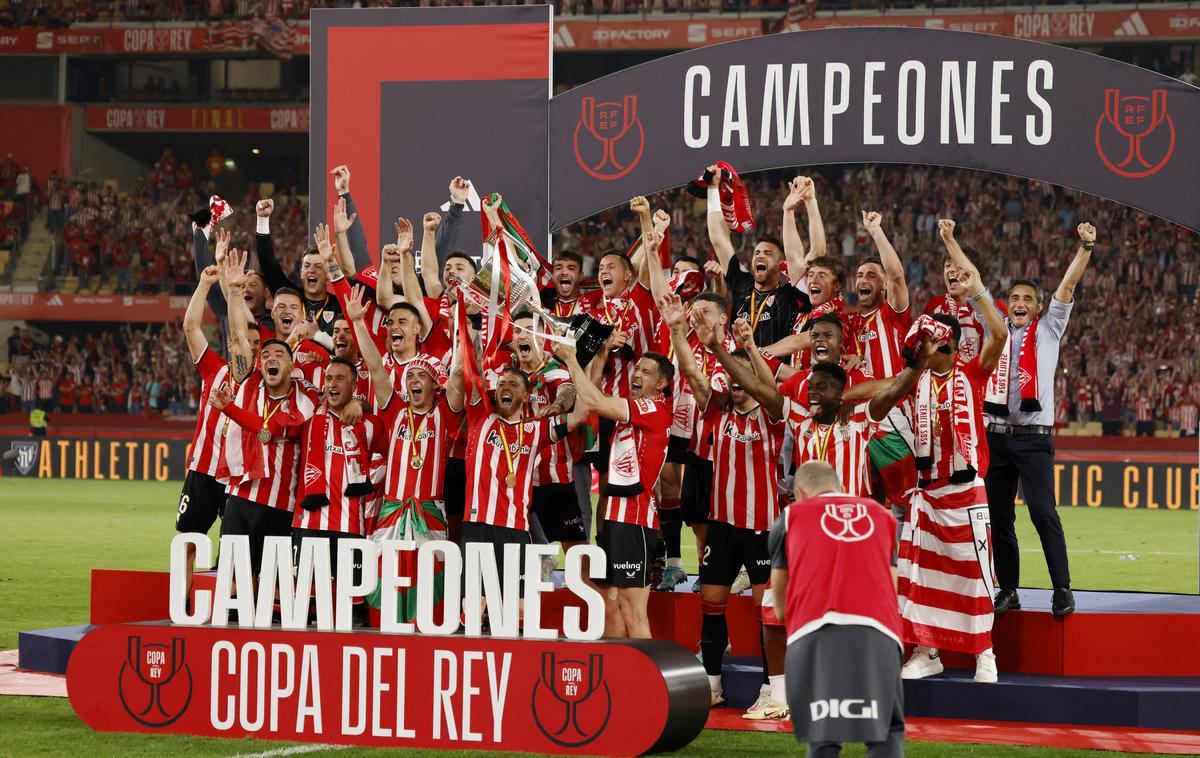 finale španski pokal Athletic Bilbao | athletic Bilbao je prvič po 40 letih dvignil kraljevi pokal. | Foto Reuters