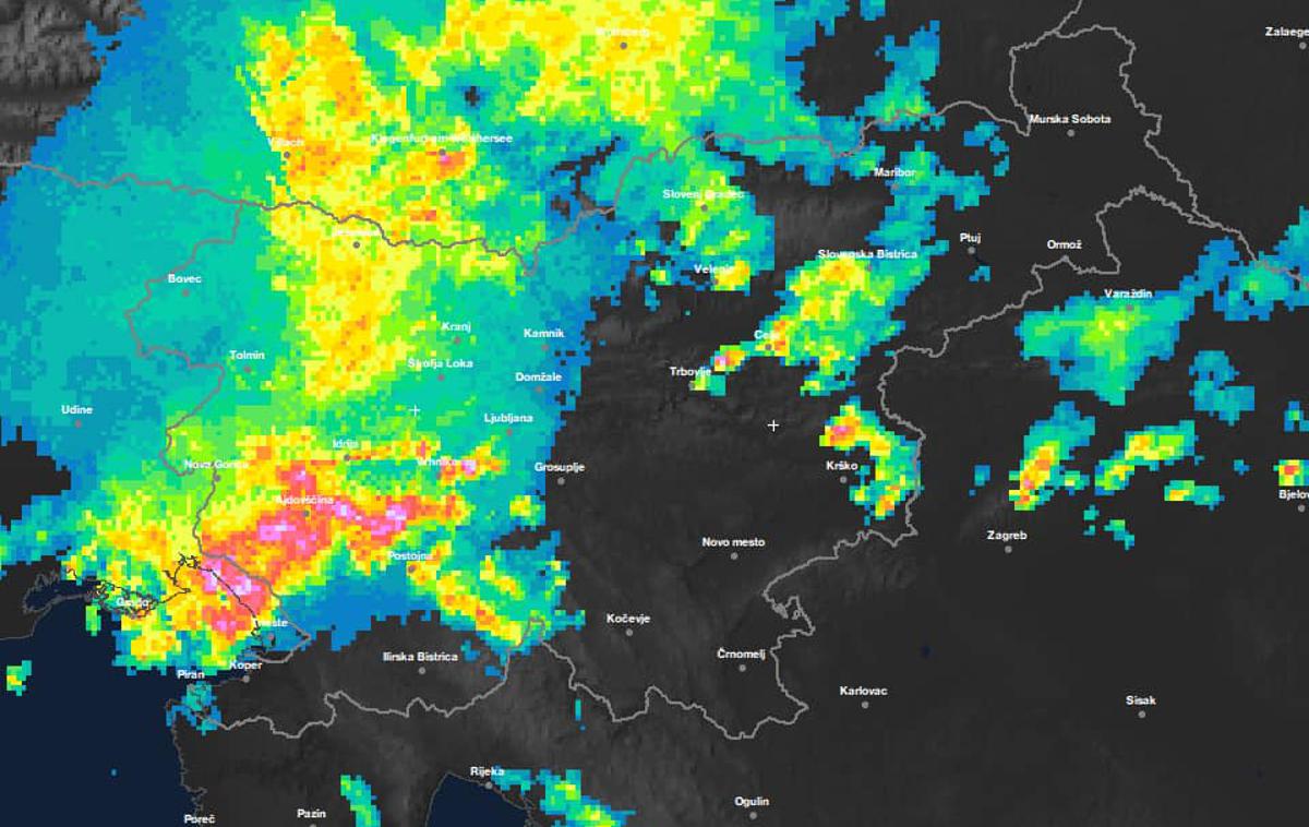 nevihtna fronta | Od četrtka naprej se bo vreme ustalilo, spet bo topleje in bolj poletno.  | Foto Meteoinfo Slovenija