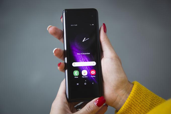 Eden od presežnikov pametnega telefona Samsung Galaxy Fold je 12 gigabajtov delovnega pomnilnika. | Foto: Bojan Puhek