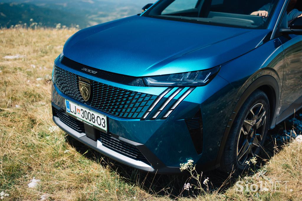 Peugeot 3008, Nanos