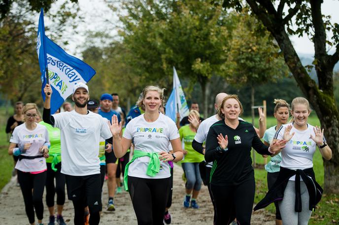 elitke | Lansko pomlad Elitke, skupina sedmih žensk iz Ljubljane in Slovenj Gradca, niso zmogle preteči niti kilometra, zdaj precej rutinirano tečejo desetke, nekatere tudi daljše razdalje. V nedeljo bodo znova stale na štartu ljubljanskega maratona.