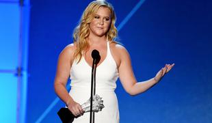 Amy Schumer nosi številko 38 in ima "močnejšo postavo"