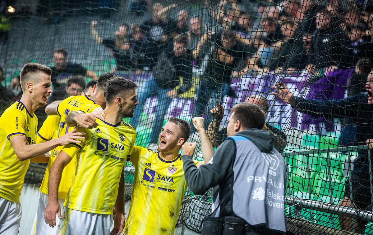 Olimpija Maribor Rok Kronaveter | Maribor je nazadnje premagal Olimpijo 28. septembra 2019, ko je v Stožicah zmagal s 4:2. Takrat so lahko dvoboj v Ljubljani na stadionu spremljale tudi Viole. Danes jih ne bo ... | Foto Grega Valančič/Sportida