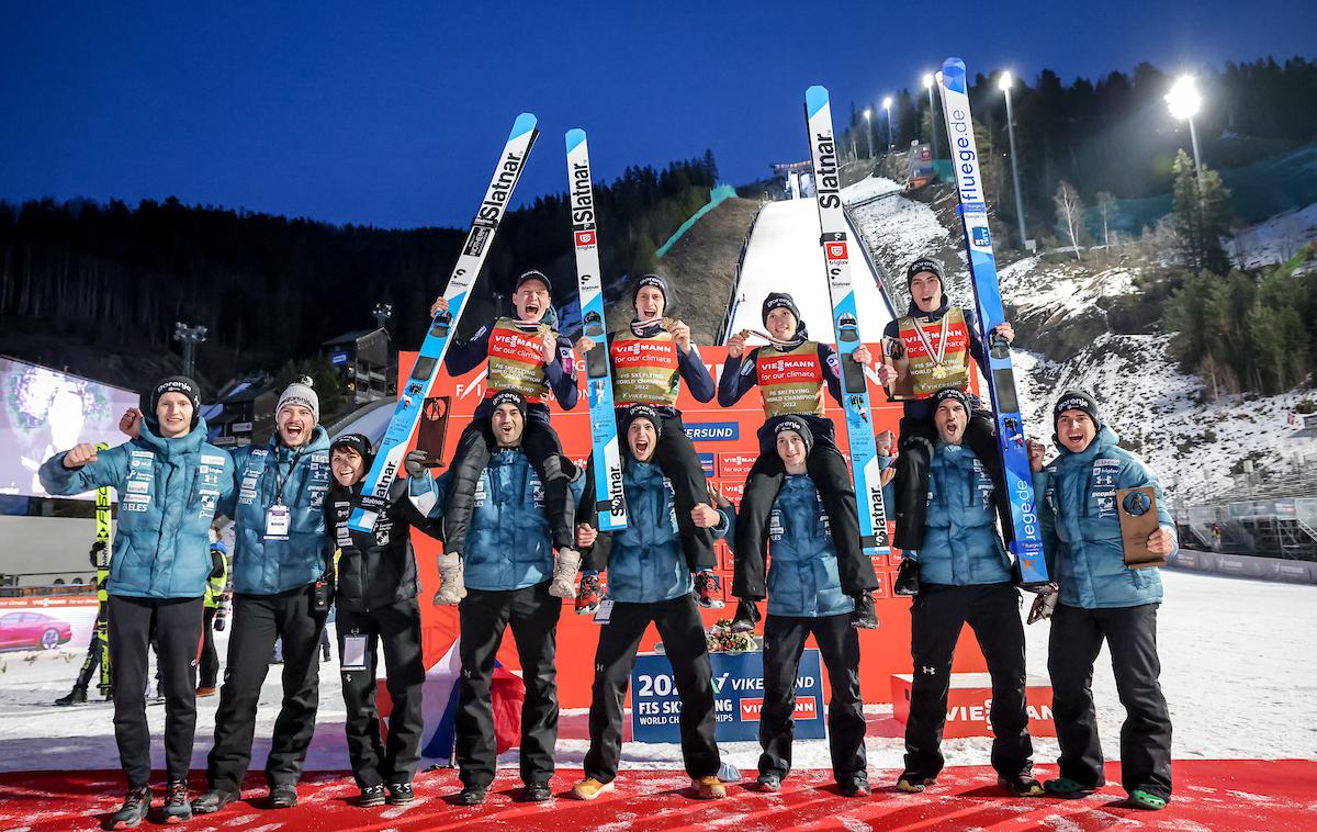 svetovno prvenstvo v poletih Anže Lanišek Timi Zajc Peter Prevc Domen Prevc | Za slovenskimi skakalci je izjemno svetovno prvenstvo v poletih - zanesljiva ekipna zmaga in srebro Timija Zajca na posamični tekmi. | Foto Sportida