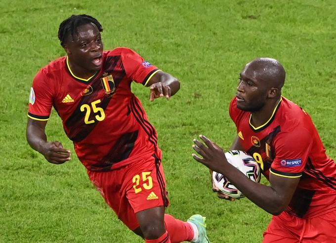 Romelu Lukaku je ob koncu prvega polčasa znižal na 1:2. To je bil tudi končni rezultat. | Foto: Reuters