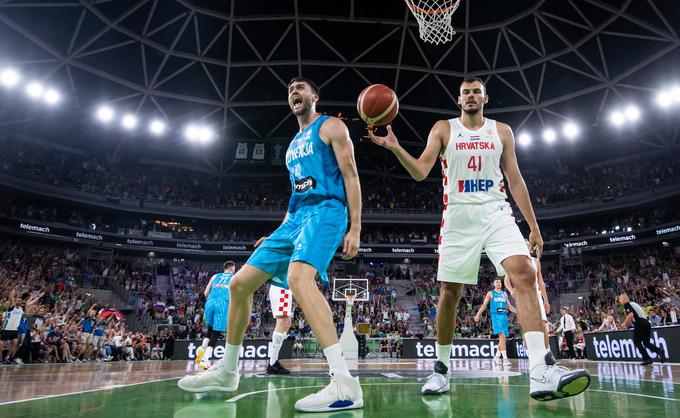 Ne le z Dončićem, Tobey blesti tudi v navezi z Goranom Dragićem. | Foto: Vid Ponikvar/Sportida