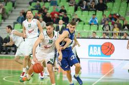 Olimpija v zadnji četrtini zagospodarila v Stožicah in zmagala