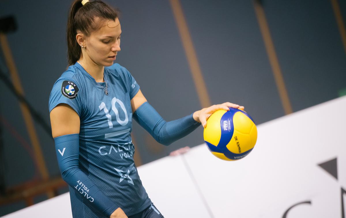 Calcit Volley | Kamničanke so zabeležile zanesljivo zmago. | Foto Klemen Brumec