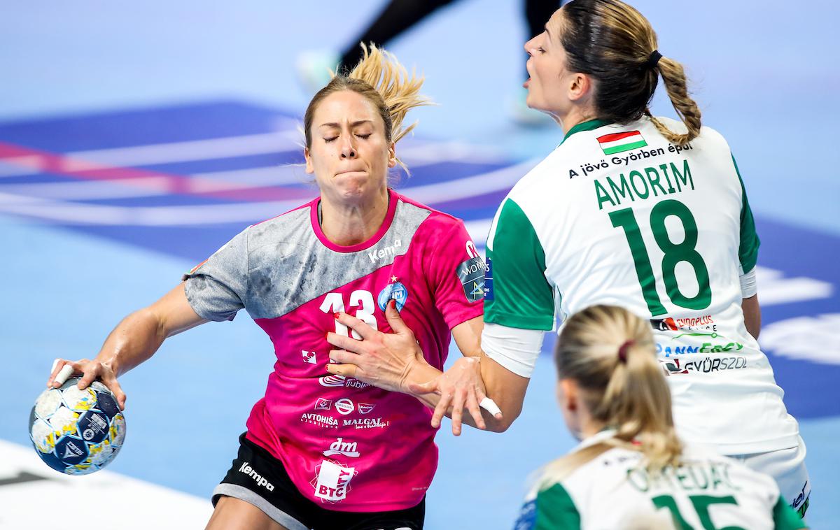 Polona Barič - Eduarda Amorim Taleska | Polona Barič je dosegla štiri zadetke, prav toliko kot Brazilka  Eduarda Amorim Taleska. | Foto Matic Klanšek Velej/Sportida