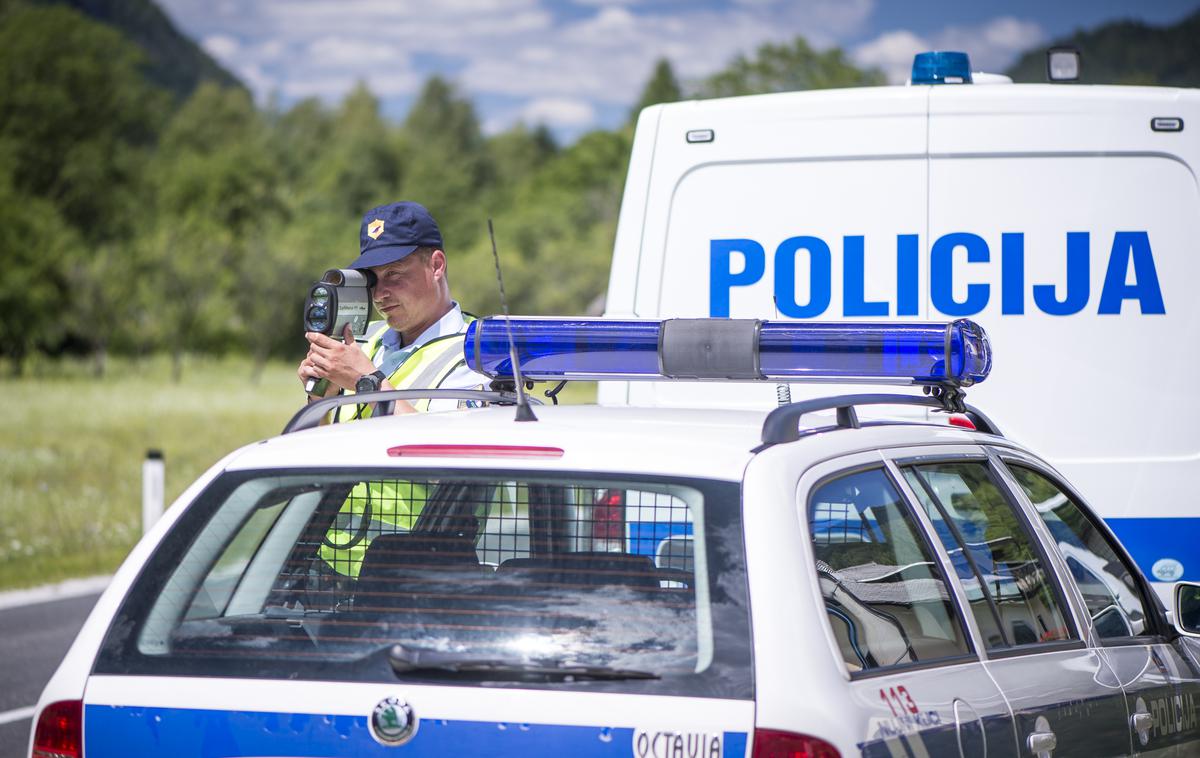 slovenska policija | Neprilagojena hitrost je najpogostejši vzrok za hujše prometne nesreče. | Foto Siol.net