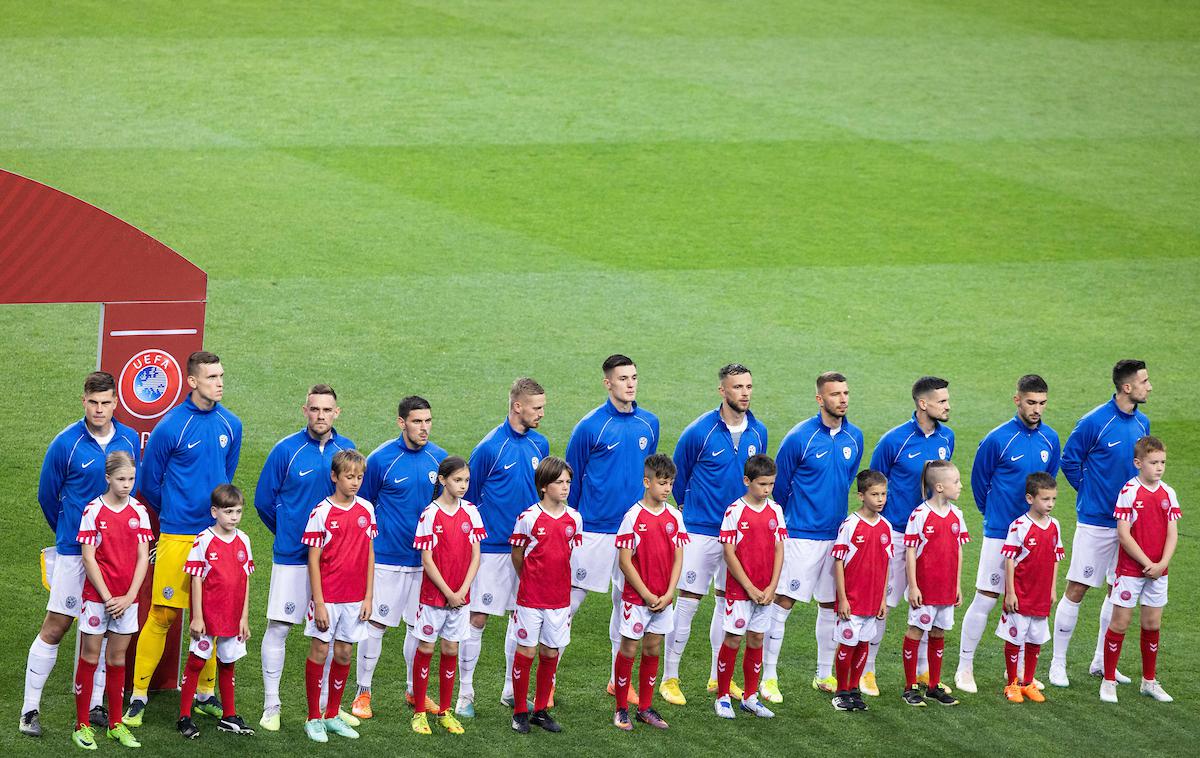 Slovenija : Danska slovenska nogometna reprezentanca | Slovenci so izgubili eno mesto. | Foto Vid Ponikvar/Sportida