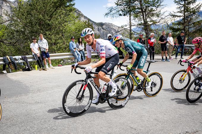 Tudi Felix Großschartner, moštveni kolega Tadeja Pogačarja, prihaja iz Avstrije.  | Foto: Guliverimage