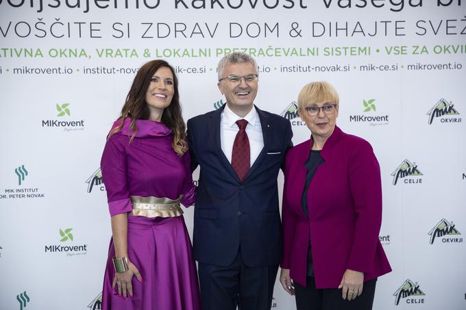 Branka Viltužnik (direktorica podjetja Mikrovent, levo), Franci Pliberšek, direktor MIK Celje, in Nataša Pirc Mustar, predsednica Slovenije | Foto: Ana Kovač