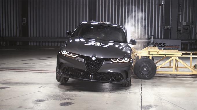 Alfa romeo tonale je tako kot toyota corolla cross prejela pet zvezdic EuroNCAP. 
 | Foto: EuroNCAP