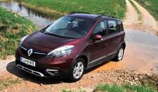 Renault scenic xmod bo navdušil aktivne družine