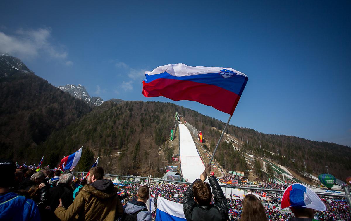 Planica navijači 2016 | Vrata v Planici se bodo spet odprla za navijače. | Foto Žiga Zupan/Sportida