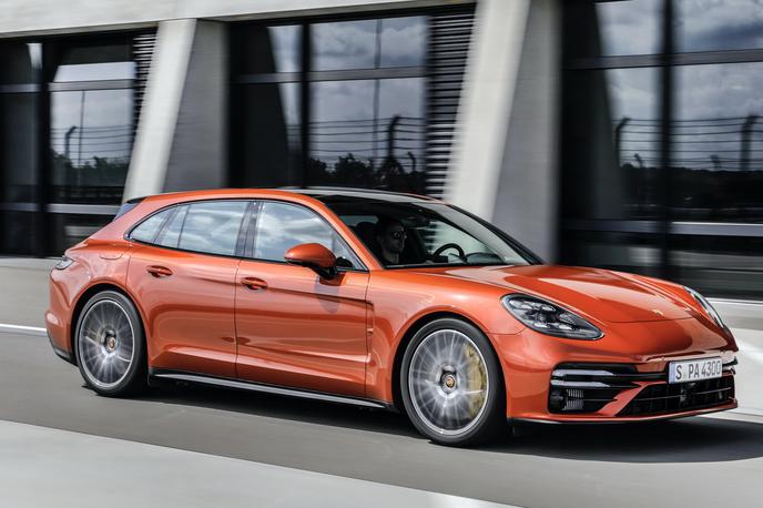 Porsche panamera | Med najpomembnejše novosti spada prihod športne različice turbo S in priključnega hibrida s 54-kilometrskim električnim dosegom. | Foto Porsche