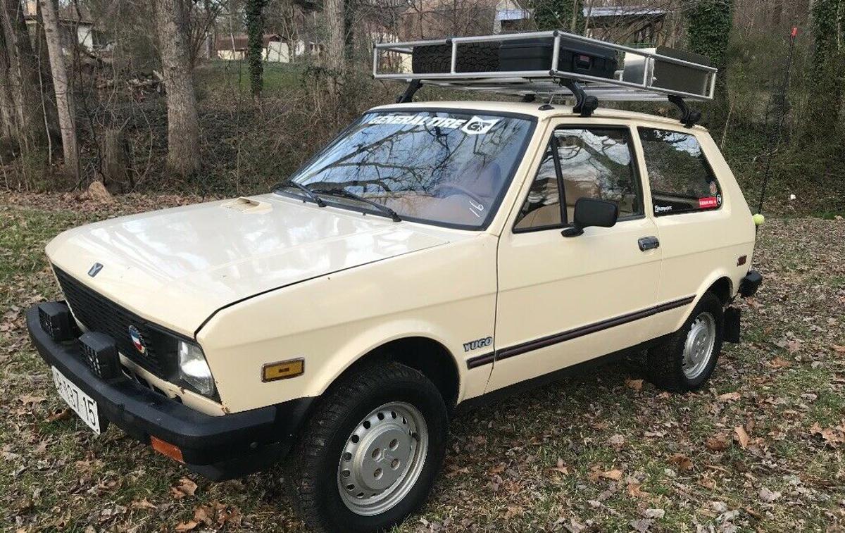 zastava yugo | Zastava yugo iz ZDA je letnik 1988. Zastava je tja v osemdesetih letih izvozila okrog 140 tisoč yugov. | Foto eBay