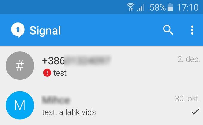Signal od uporabnika zaradi čim večje varnosti ne zahteva registracije uporabniškega računa, deluje kar prek telefonske številke.  | Foto: Matic Tomšič