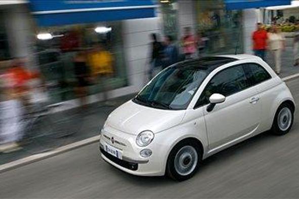 Fiat 500 v Slovenijo prihaja na valentinovo