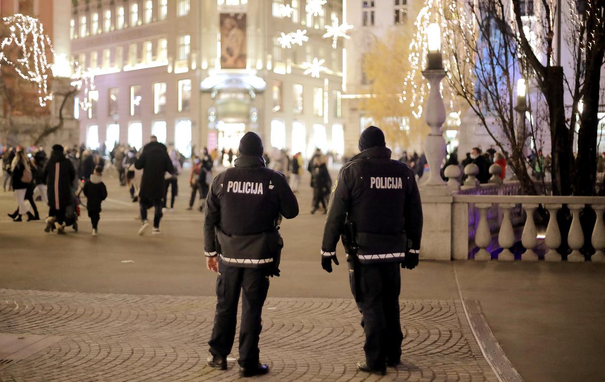 protest policija | Koliko in kateri sindikati bodo dokumente dejansko podpisali, bo jasno v petek, ko je predviden njihov podpis. | Foto STA