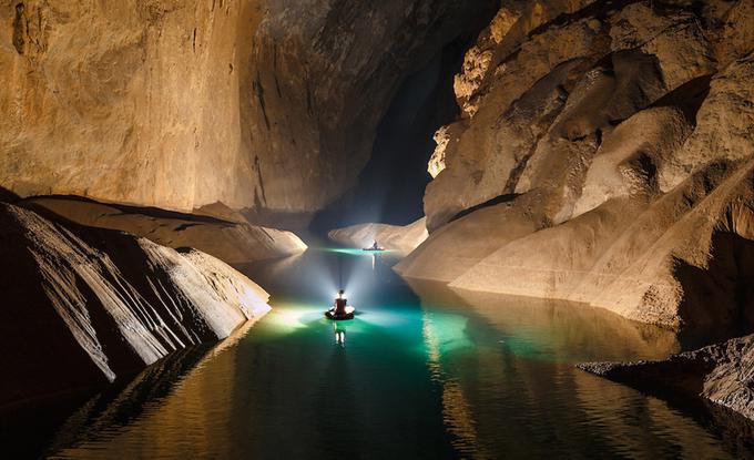 Da vas vstop v jamo odpelje v drug svet, je jasno že po fotografijah. | Foto: www.sondoongcave.org