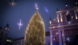 Čarobni utrip praznične Ljubljane (foto in video)