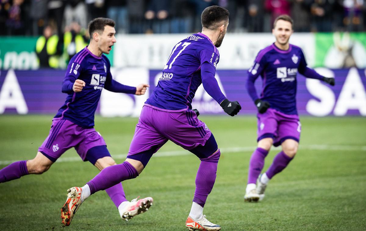 Maribor Olimpija | Mariborčani so po dobrih 20 minutah proti Olimpiji vodili kar s 3:0. | Foto Jure Banfi/alesfevzer.com