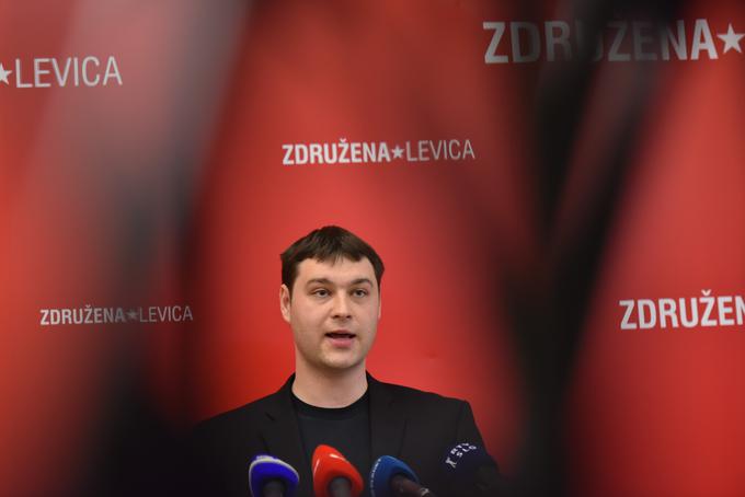 Miha Kordiš je pojasnil še, da v Levici predlagajo sklic referenduma na isti datum, kot bodo potekale parlamentarne volitve, da bi prihranili nekaj stroškov referenduma. V vložitveni dokument s predlogom so zapisali, da bi bil referendum 3. junija. | Foto: 