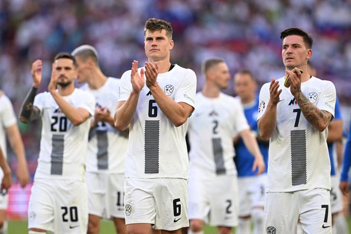 Euro 2024 Slovenija Danska | Slovenska reprezentanca je Euro 2024 začela z dobro igro in točko proti Danski. | Foto Reuters