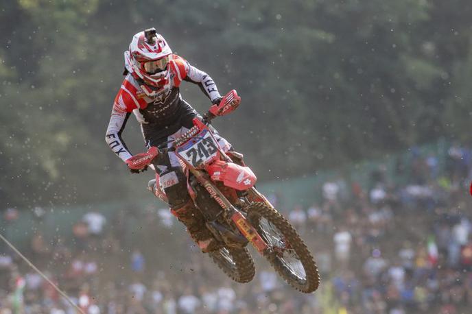 Maggiora Tim Gajser Honda | Tim Gajser je prvo vožnjo po napaki v prvem krogu končal na devetem mestu. | Foto Honda Racing/ShotbyBavo