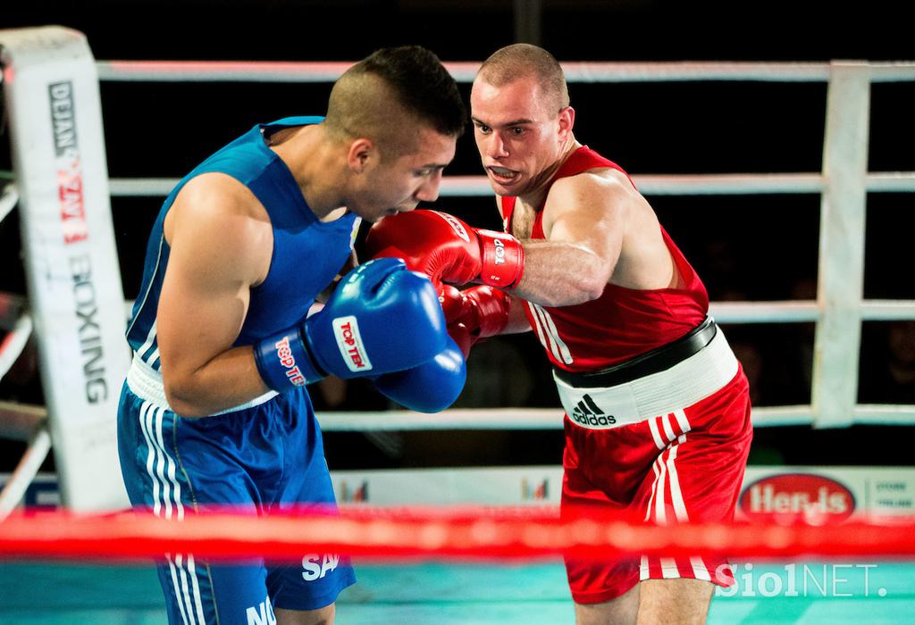 Zavec boxing gala Laško