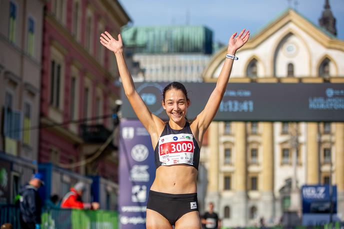 Liza Šajn, 28. Ljubljanski maraton | Liza Šajn je državni rekord do 23 let dosegla prejšnji mesec na ljubljanskem maratonu, ko je zmagala z 1:12:17. | Foto Peter Kastelic/AZS