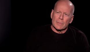 Bruce Willis si je novinarja tako privoščil, da je ta predčasno zapustil intervju #video