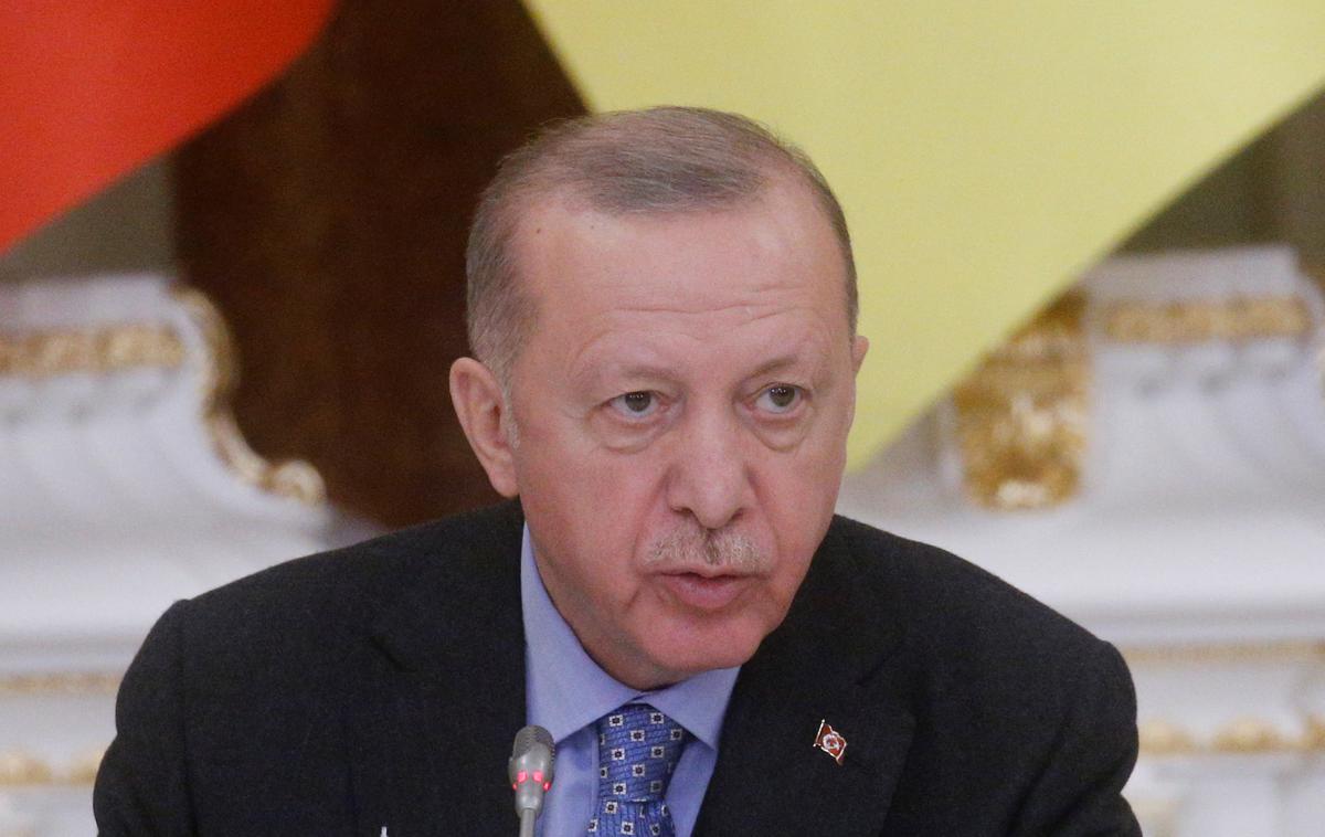 erdogan | Da Turčija še ne bo ratificirala vstopa Švedske v zavezništvo, je Erdogan v sredo dejal v telefonskem pogovoru z nemškim kanclerjem Olafom Scholzem.  | Foto Reuters