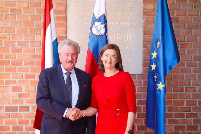 Fajon in Asselborn | Oba ministra sta se zavezala k okrepitvi odnosov med Slovenijo in Luksemburgom na dvostranski, evropski in multilateralni ravni. | Foto Ministrstvo za zunanje zadeve