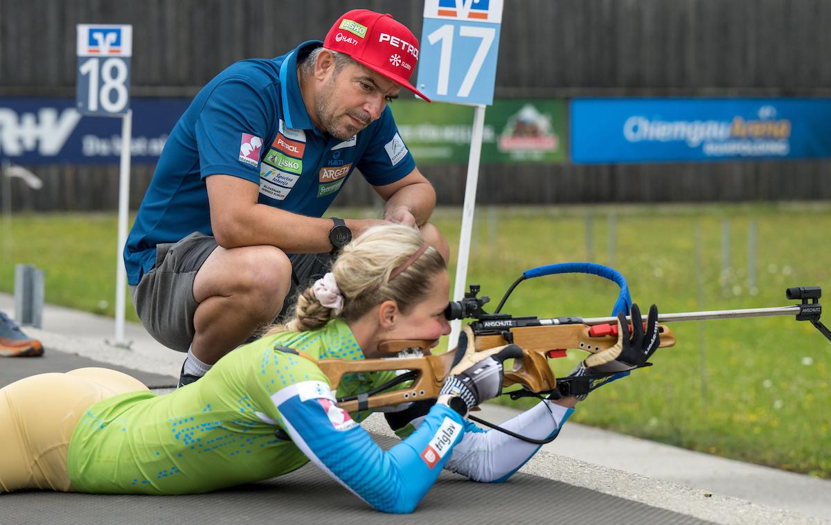 Ricco Gross | Slovenska biatlonka Anamarija Lampič je razočarana nad odločitvijo Smučarske zveze Slovenije, da prekine sodelovanje z glavnim trenerjem Riccom Grosom. | Foto Sportida