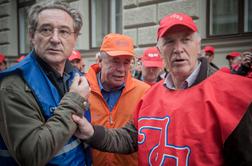 Protesti pred vlado: Miro Cerar si ni vzel časa za Semoliča in Štruklja (video)