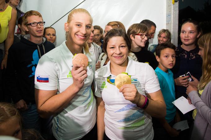 Tina Trstenjak Ana Velenšek Marjan Fabjan Lopata pri Celju sprejem | Foto: Žiga Zupan/Sportida