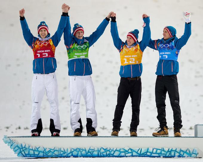 Z rojaki se je v Sočiju veselil srebrne kolajne na ekipni tekmi. | Foto: Sportida