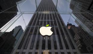 Apple v zadnjem četrtletju s 33 milijardami evrov prihodkov