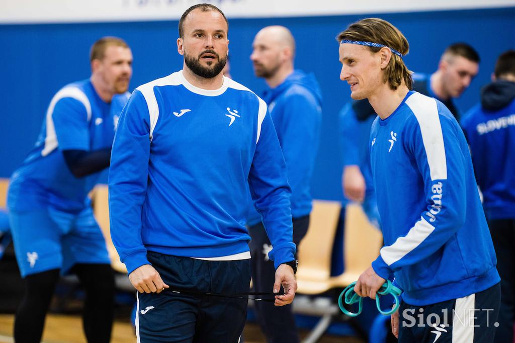 slovenska rokometna reprezentanca, trening