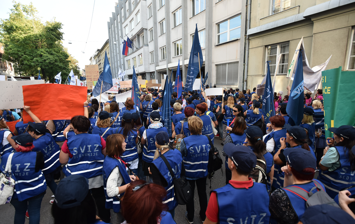 Protestni shod pomočnic vzgojiteljiv | Foto STA