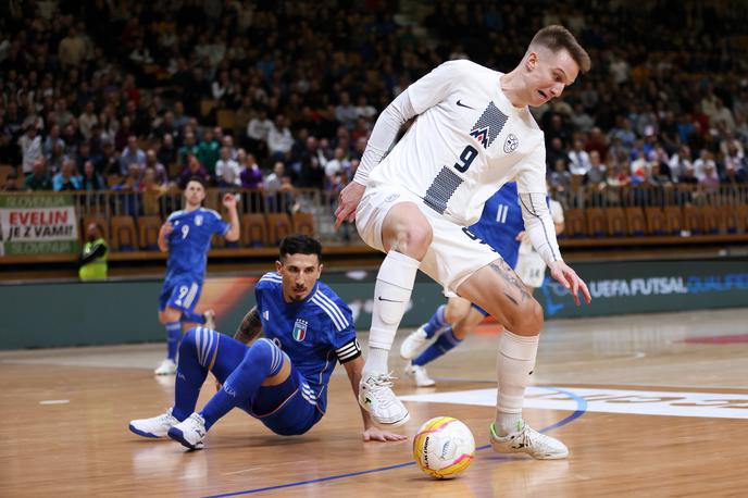 Jeremy Bukovec futsal | Jeremy Bukovec je zadel za 1:1. | Foto Filip Barbalić/www.alesfevzer.com