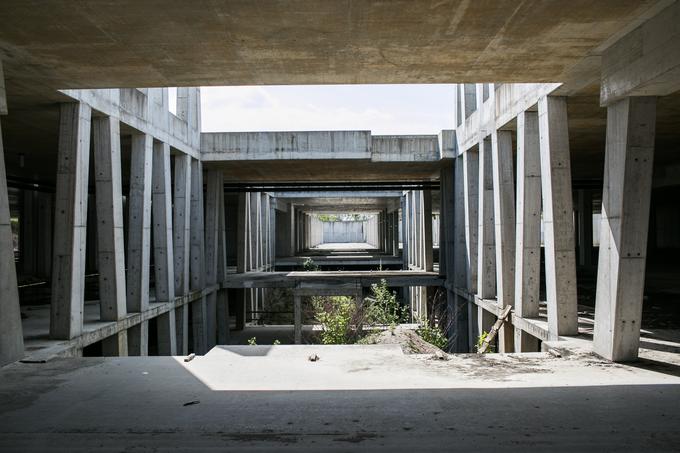 Jeseni 2014 je ljubljanski župan Zoran Janković napovedal, da Grep in DUTB iščeta zasebnega sovlagatelja za gradnjo trgovskega dela. | Foto: Klemen Korenjak