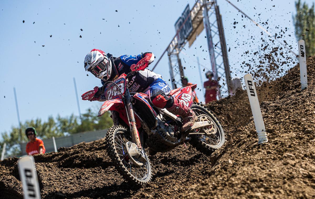 Tim Gajser Imola | Tim Gajser je bil tretji na dirki v Mantovi, v skušpnem seštevku svetovnega prvenstva pa ostaja prvi. | Foto Grega Valančič/Sportida